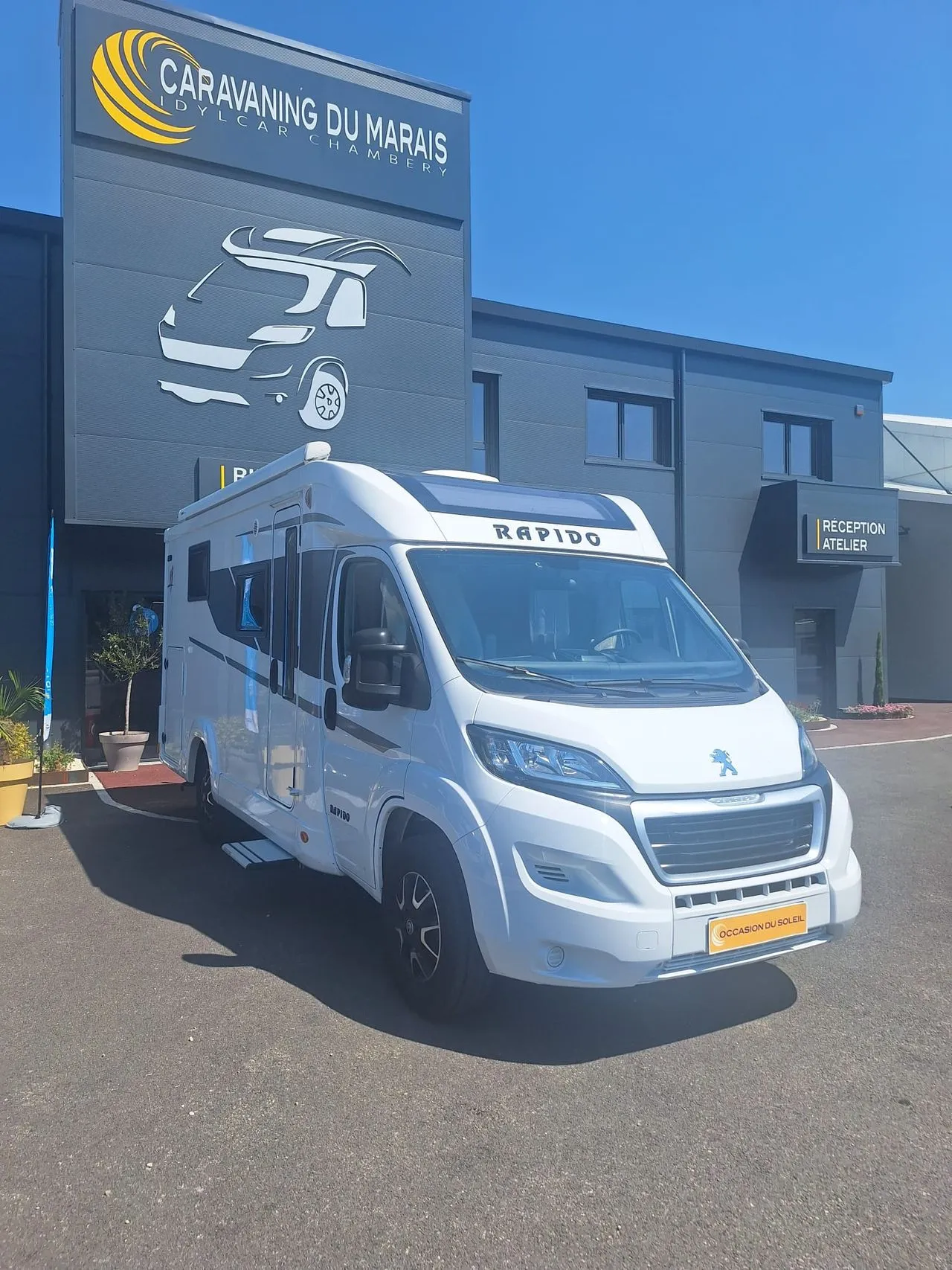 Camping-car occasion – Profilé — Camping-car profilé
